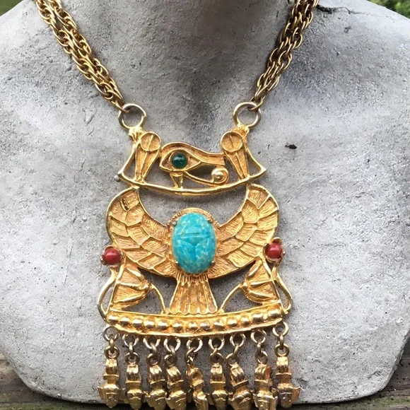 COPY - Vintage Eye of Horus large necklace goldtone - Picture 4 of 11